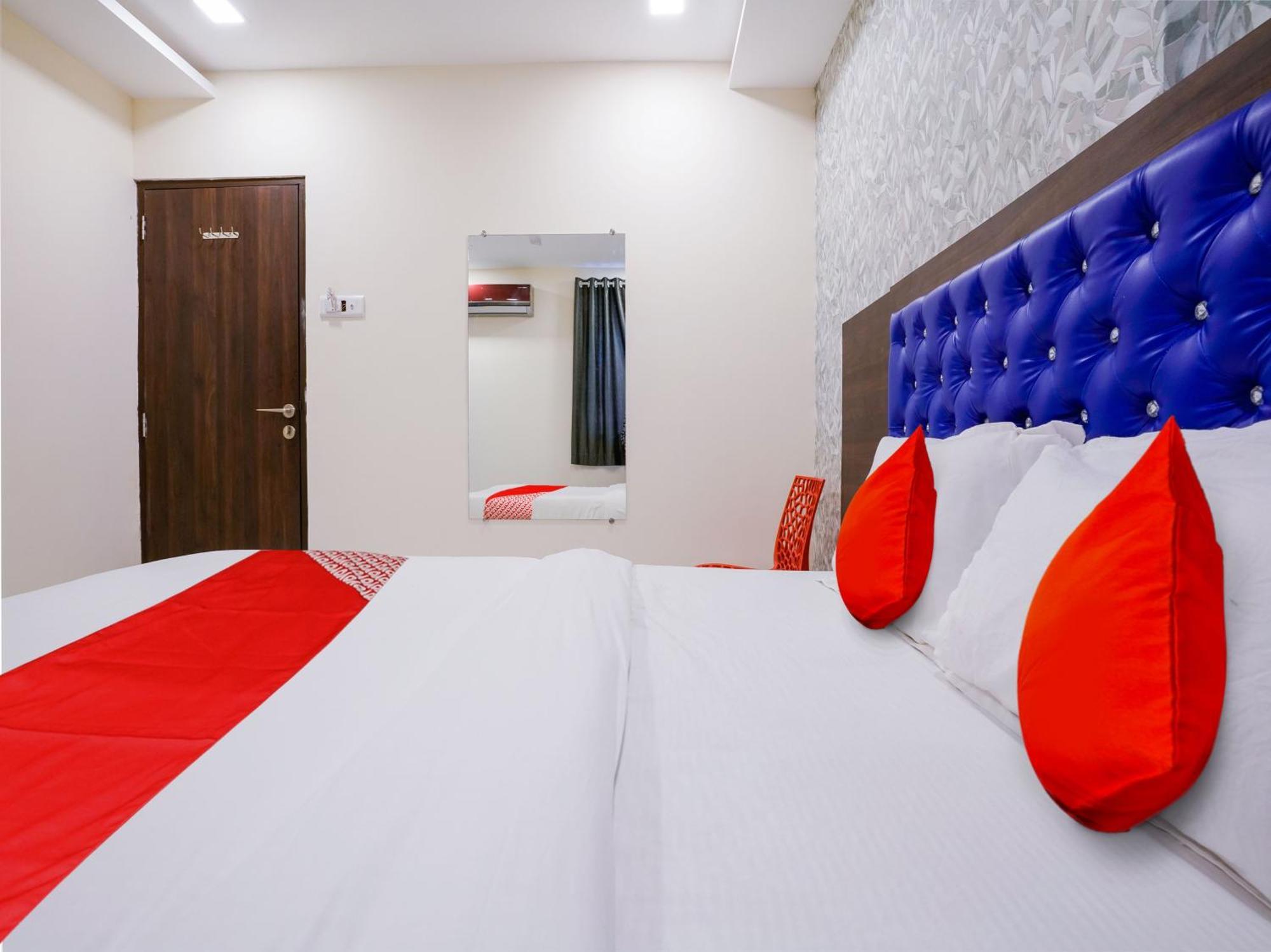 Hotel O King Residency Near Bharat Talkies Мумбаи Экстерьер фото